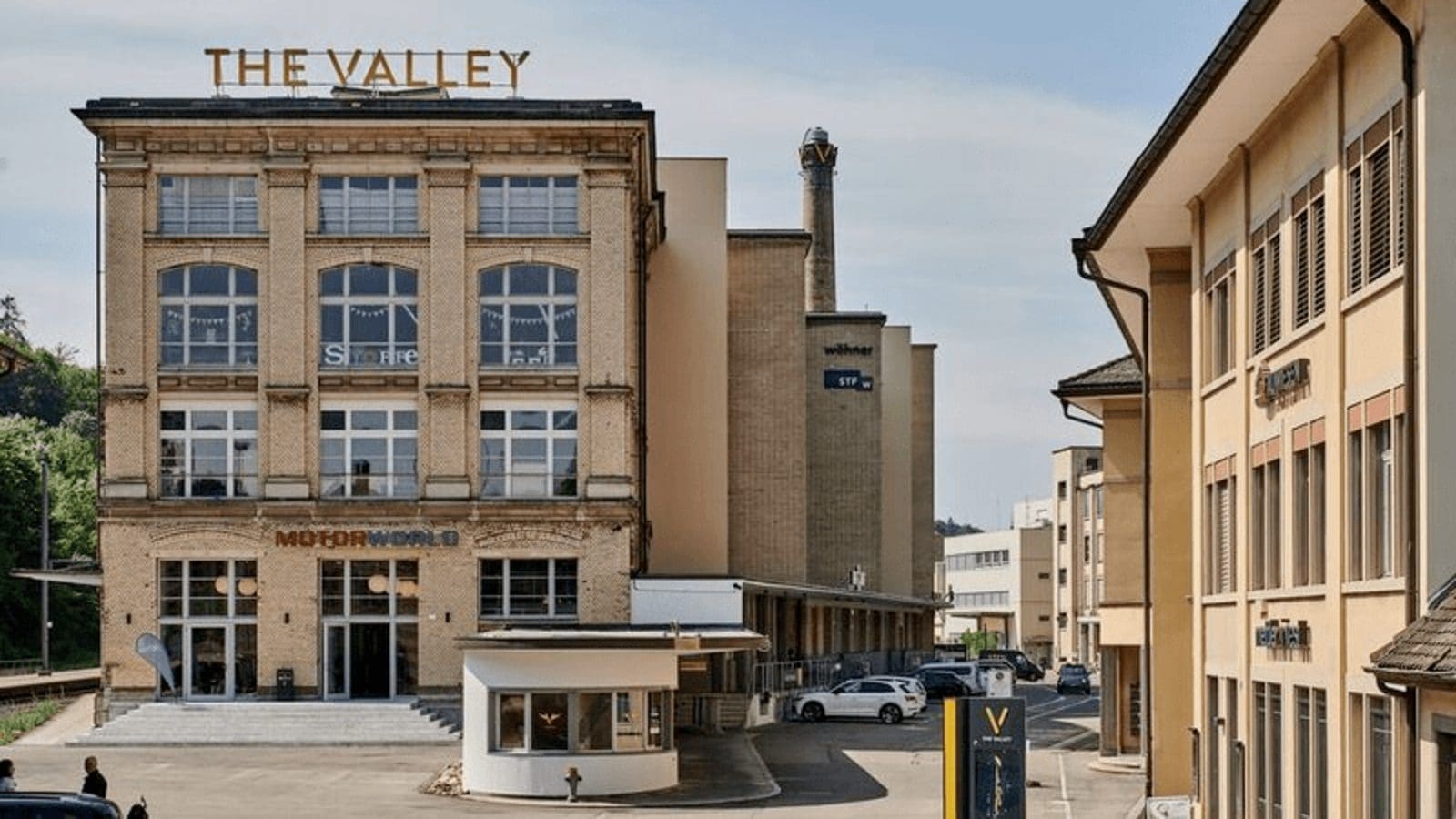 Thumbnail for Kroger Company invests $70M in aseptic milk product line at Tamarack Farms Dairy