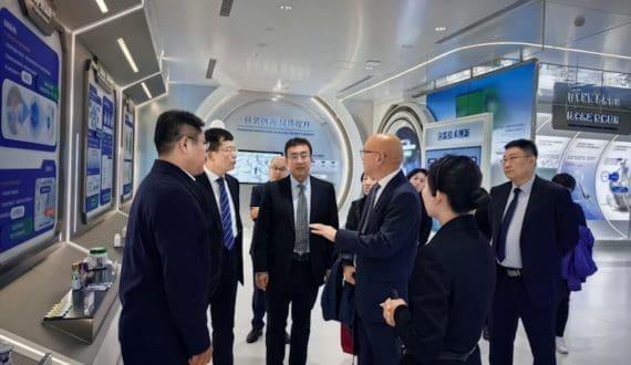 Thumbnail for Yili wins 2 dairy innovation awards at the World Dairy Summit